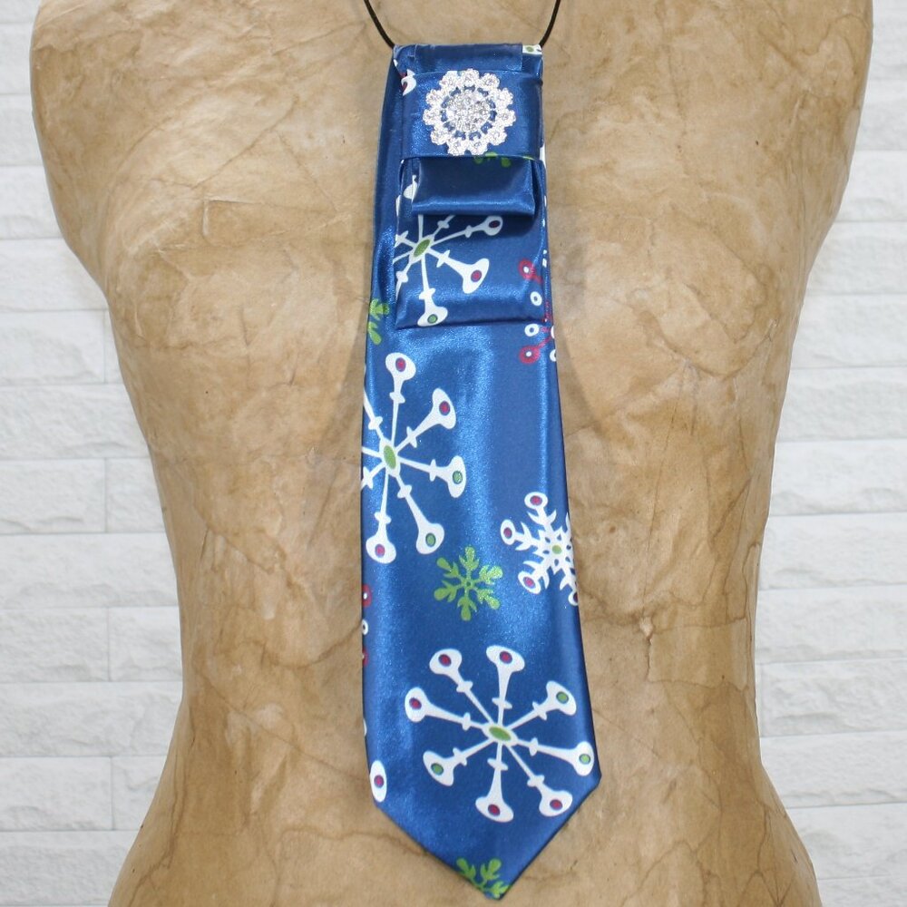UPCYCLED Neck Tie Necklace Brooch Christmas Snowflake Holiday Accessory Blue